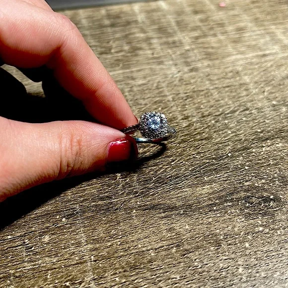 Silver CZ Diamond Studded Ring - Picture 8 of 8